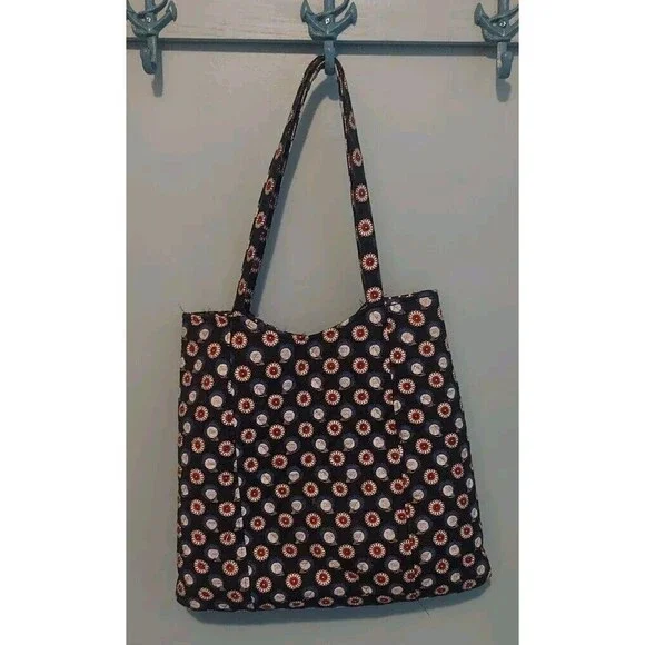 ! Vera Bradley Tote in "Night Owl"  Outside Pocket Snap Closure 2 Strap Handle - Picture 2 of 6